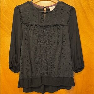Knox Rose Black Eyelet Blouse